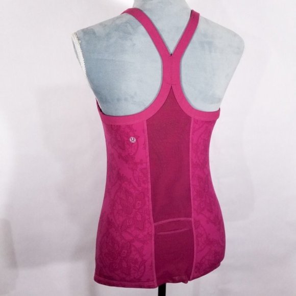 Lululemon Cute Pink Floral Built-In Bra Tank Top - Picture 4 of 7